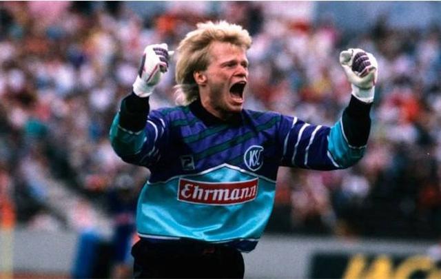 自身定位的 自身定位的